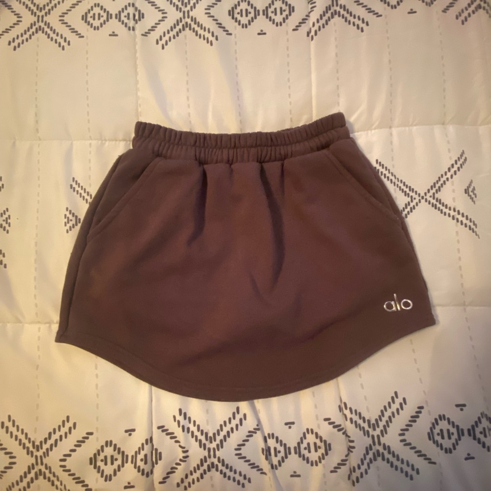 alo yoga skirt